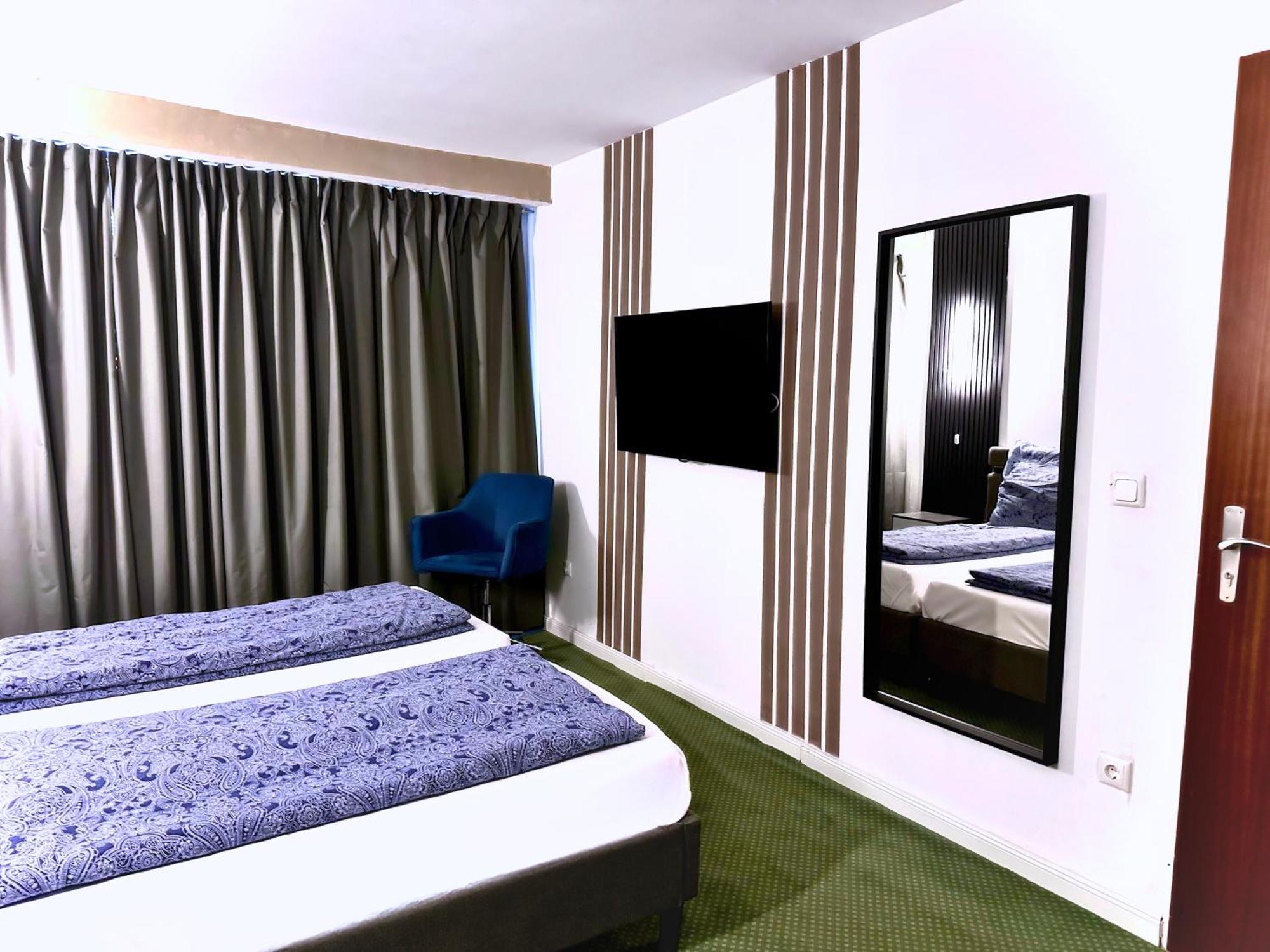 Hotel Hamburg Inn ภายนอก รูปภาพ