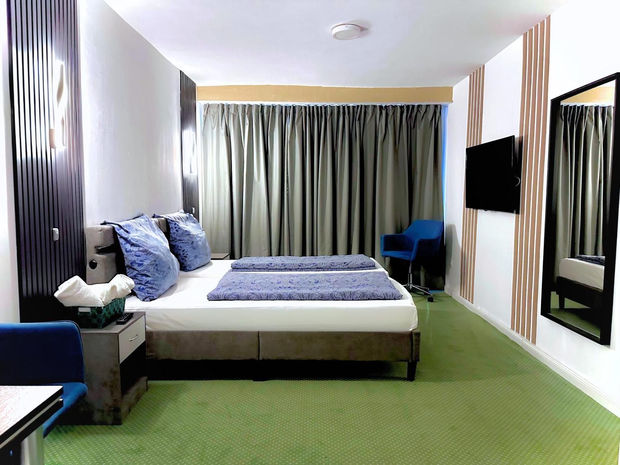 Hotel Hamburg Inn ภายนอก รูปภาพ